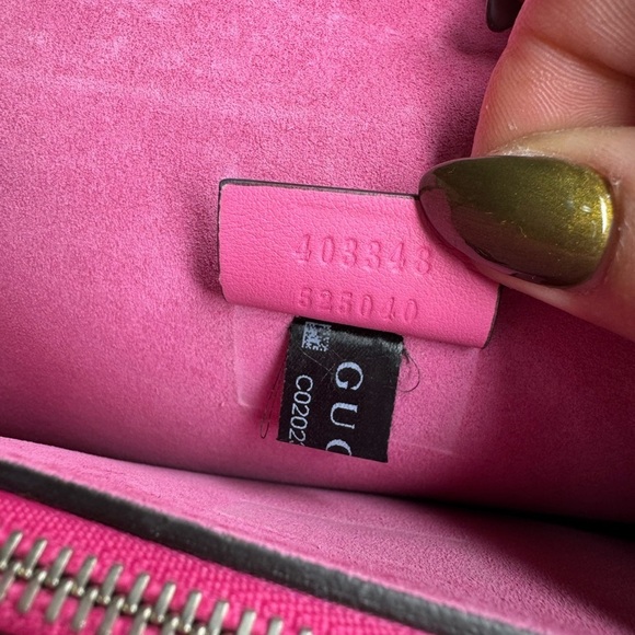 Gucci Heart Embroidered Dionysus Shoulder Bag - Picture 13 of 14